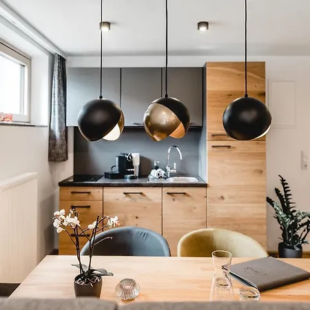 Cabin8 Alpine Flair 佩尔蒂绍