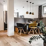 Apartment Cabin8 Alpine Flair *